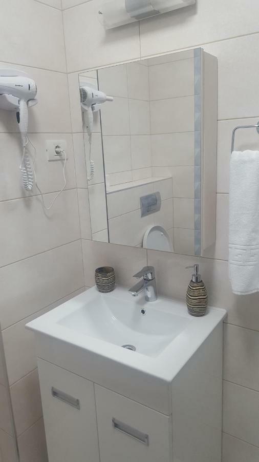Apartamento Alex Marina Flat Mamaia Exterior foto